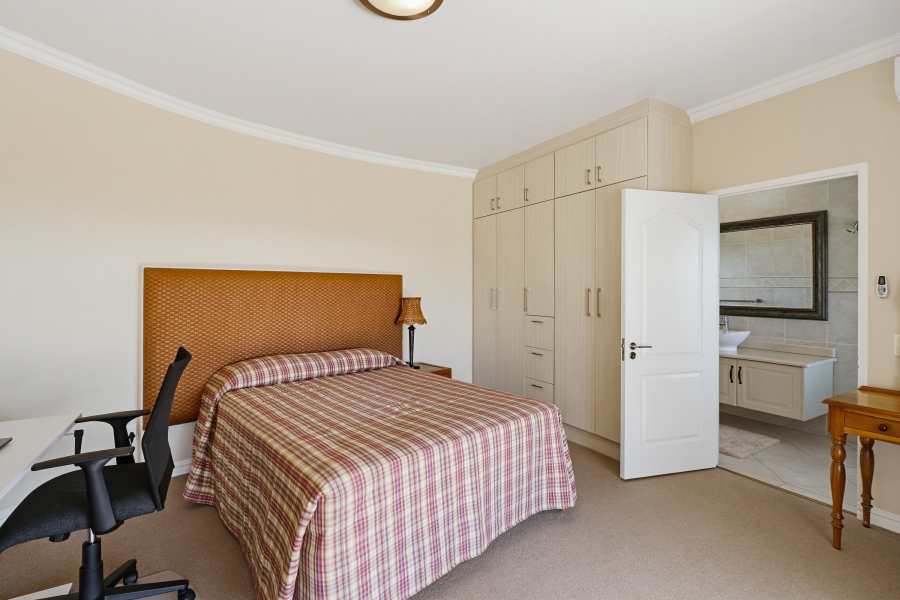 3 Bedroom Property for Sale in Steynsrust Western Cape